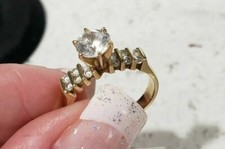 Brilliant CZ Engagement Anniversary Ring 10K Yellow Gold 1 cwt 3.4g  sz 7