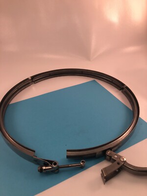VOSS IND. STAINLESS STEEL V-BAND COUPLING CLAMP aprox. 10''dia.   **NEW**