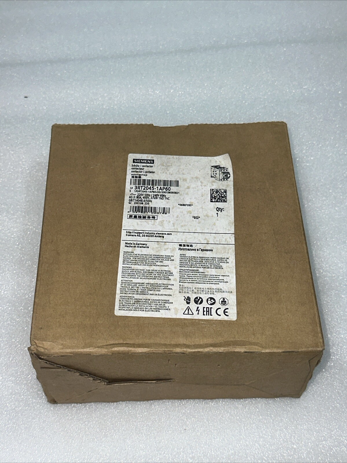 SIEMENS 3RT2045-1AP60 CONTACTOR
