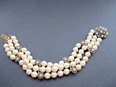 Ciner Vintage Signed Pearl and Rhinestone Bracelet