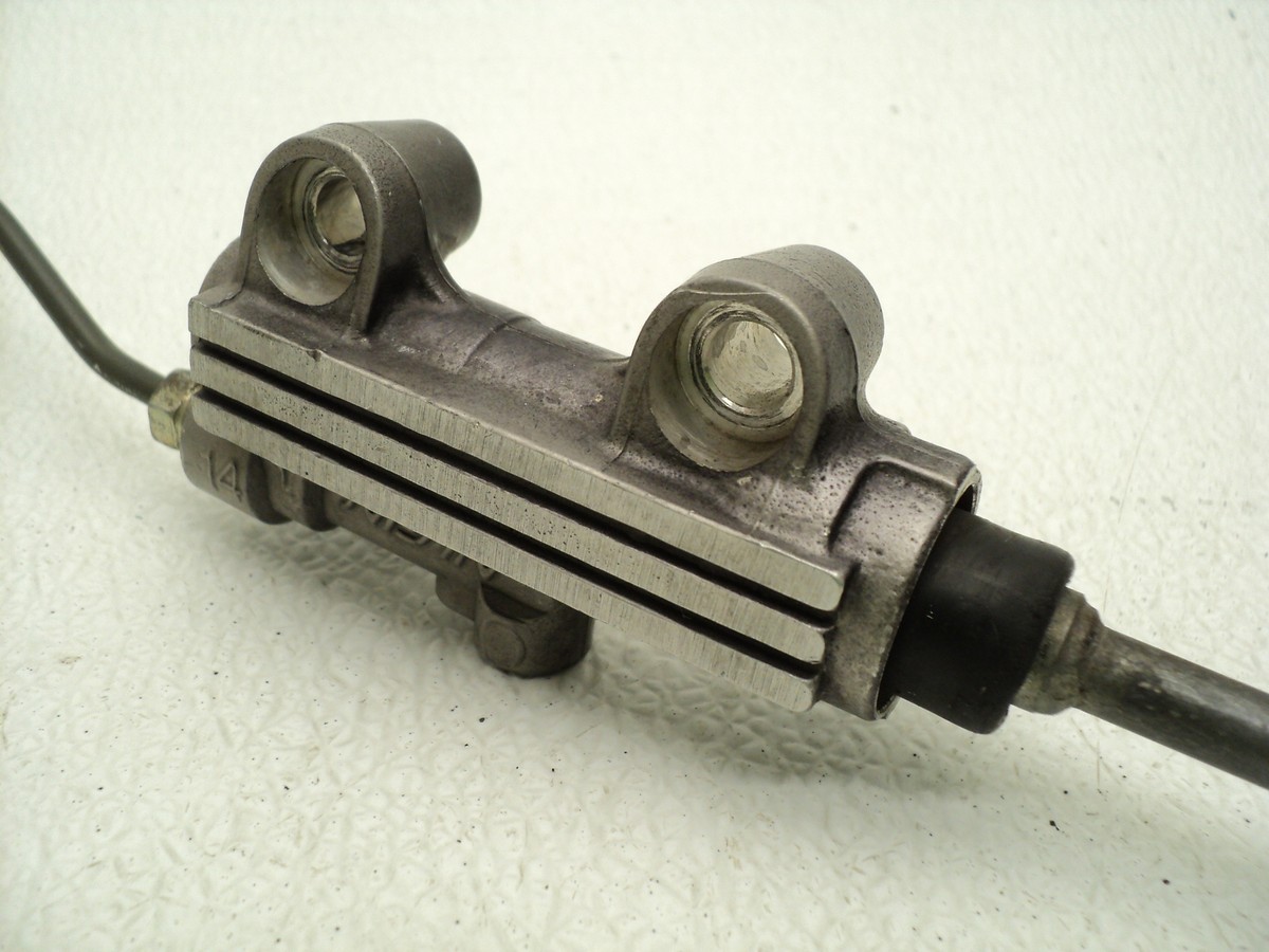 プリズン・ブレイク Kawasaki ZX1000 ZX 1000 Ninja #B229 Rear Brake Shaft / Pivot