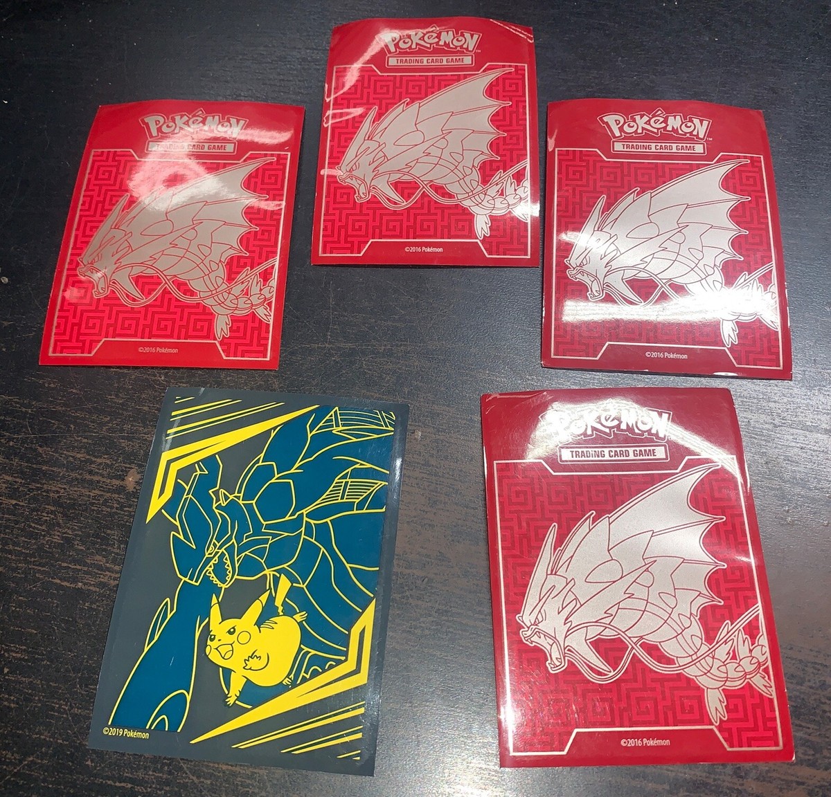 5X Single Official 2016/2019 Pokmon Trading Card Holding Sleeve Used (5)  Total