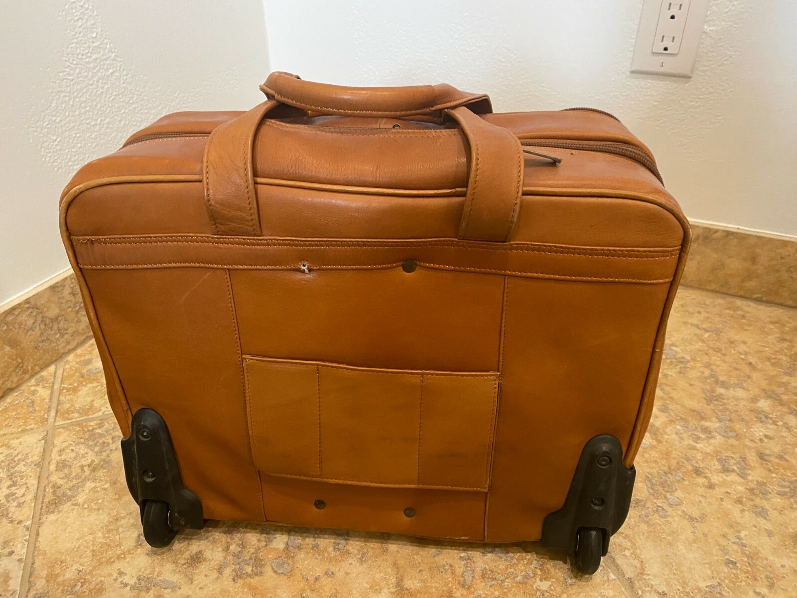 Rollable Leather Computer Briefcase - image 5
