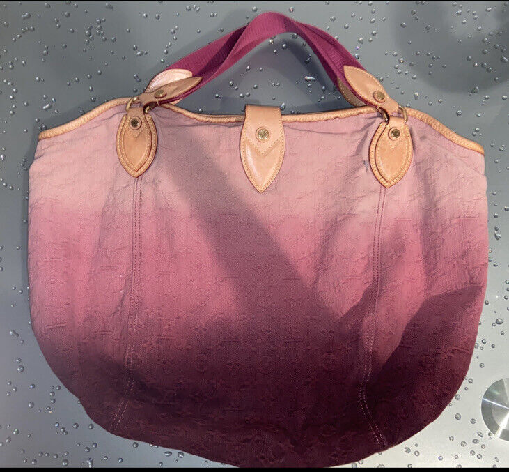 LOUIS VUITTON Denim Sunbeam Monogram Hobo Bag $2650 2010 LOUIS VUITTON Denim Sunbeam Monogram Hobo Bag $2650 2010