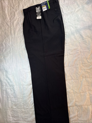 Ben Hogan Performance Men s Gray Pleated Dress Pants Stretch Waist 40 NWT