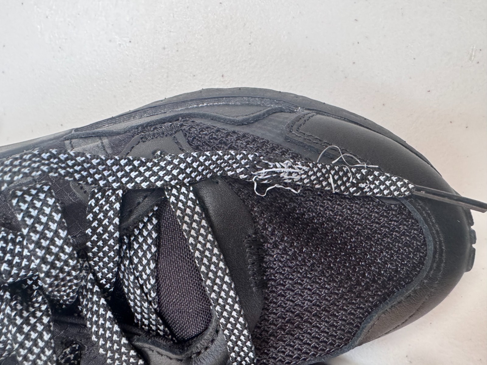 Adidas Nite Jogger FV1277 Trainers Black UK 3.5 – Boost – Ex‑Display Flawed image 3