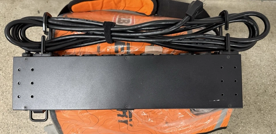 APC SurgeArrest - surge protector - Image 3 of 4