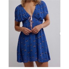 #556 Free People NWT Adorable Blue Floral Mini Dress with Pink Tie