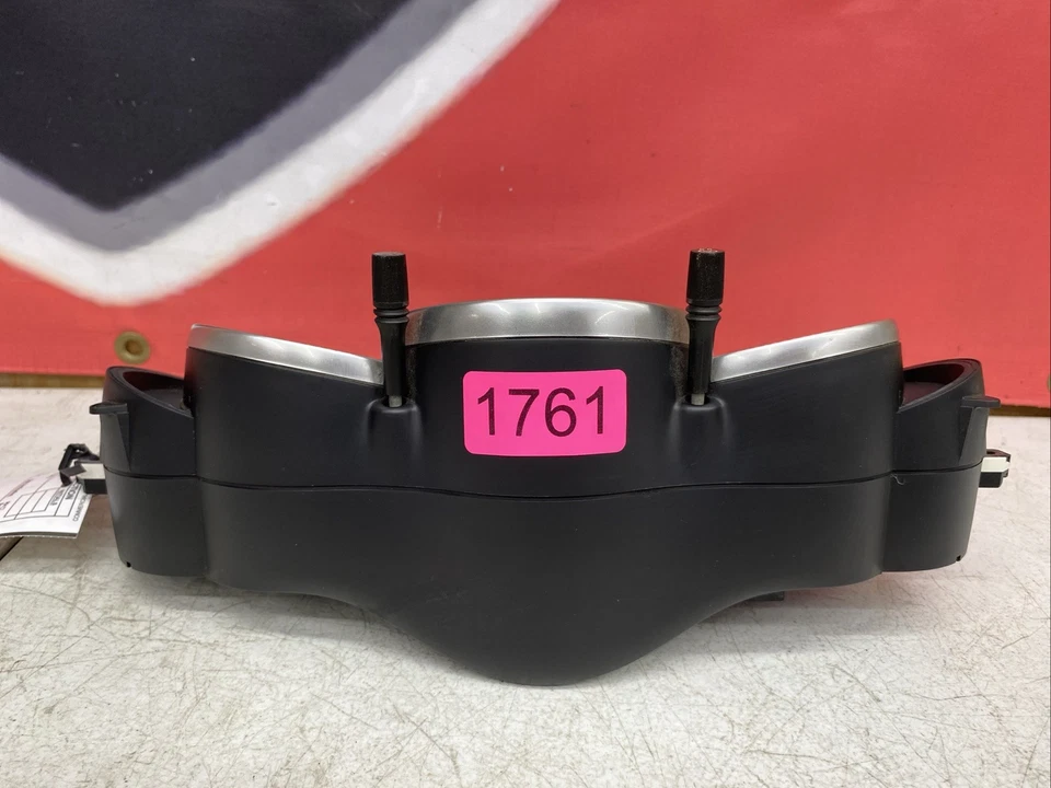 Porsche Boxster 986 2000 velocímetro clúster 69 k millas 98664111300EEOD *roto* Foto 4 de 4