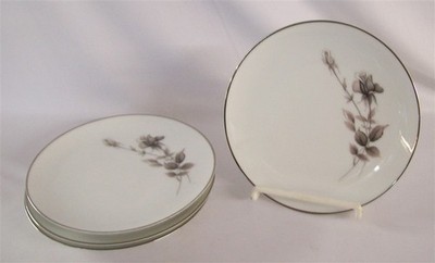 Noritake Fine China L'AMOR Pattern #6682 Gray Flower 4 Bread & Butter Plates