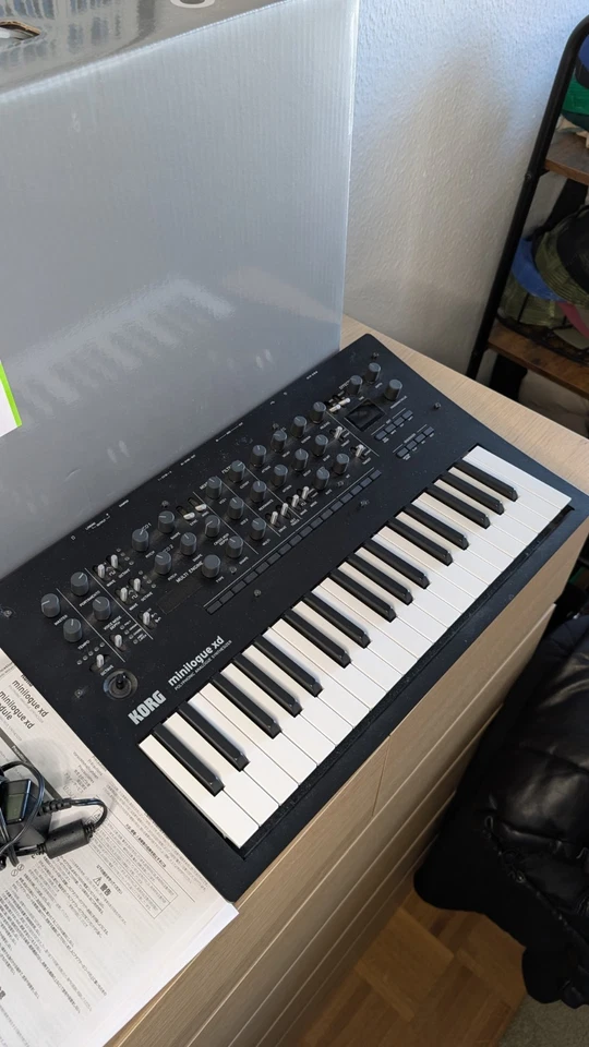 Korg Minilogue XD * sehr guter Zustand / 2x benutzt* - Bild 2 von 4