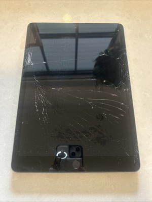 Used  Apple IPAD 9th Generation 64 GB. Good working condition 