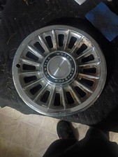 1965 Pontiac Bonnevile Catalina Tempest 14 Hubcap Oem Gm
