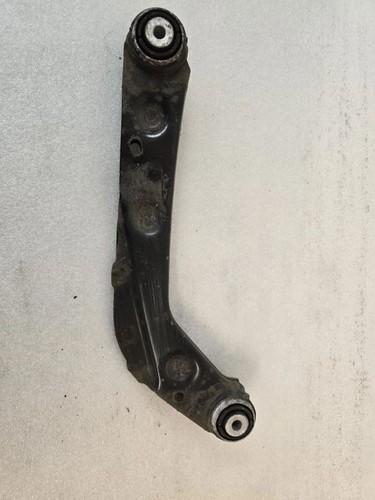 Volvo XC90 2016 Hinten rechts Querlenker hinten 31360584 Benzin 235kW OVI16992