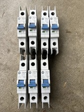 Allen-Bradley 1489-M1C200 Ser. D Circuit Breaker 1489-M C 20A 1-Pole Lot Of 7