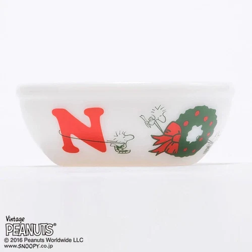 Peanuts Snoopy NOEL Fire King 15oz Bowl Milk White 443ml
