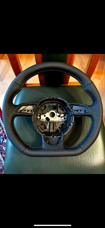 volante audi a3 8v 8Y tagliato S-line Tagliato 3 Razze - Immagine 2 di 4