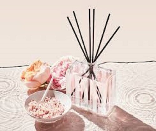 NEST New York Fragranze Diffusore di ance sale e acqua di rose dell'Himalaya, Nuovissimo - Foto 7 di 8