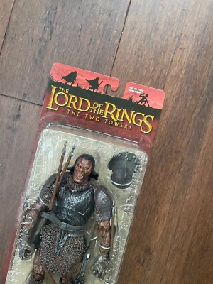 Figurine ToyBiz Uruk Hai à L'arbalète - Le Seigneur Des Anneaux, 23 Cm, Neuve