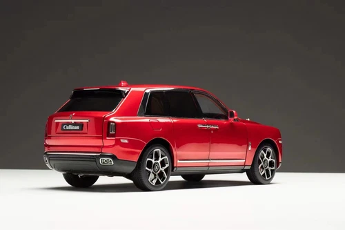 1/18 Rolls Royce Cullinan red limited edition Diecast Fully-opened Dealer - Picture 4 of 10