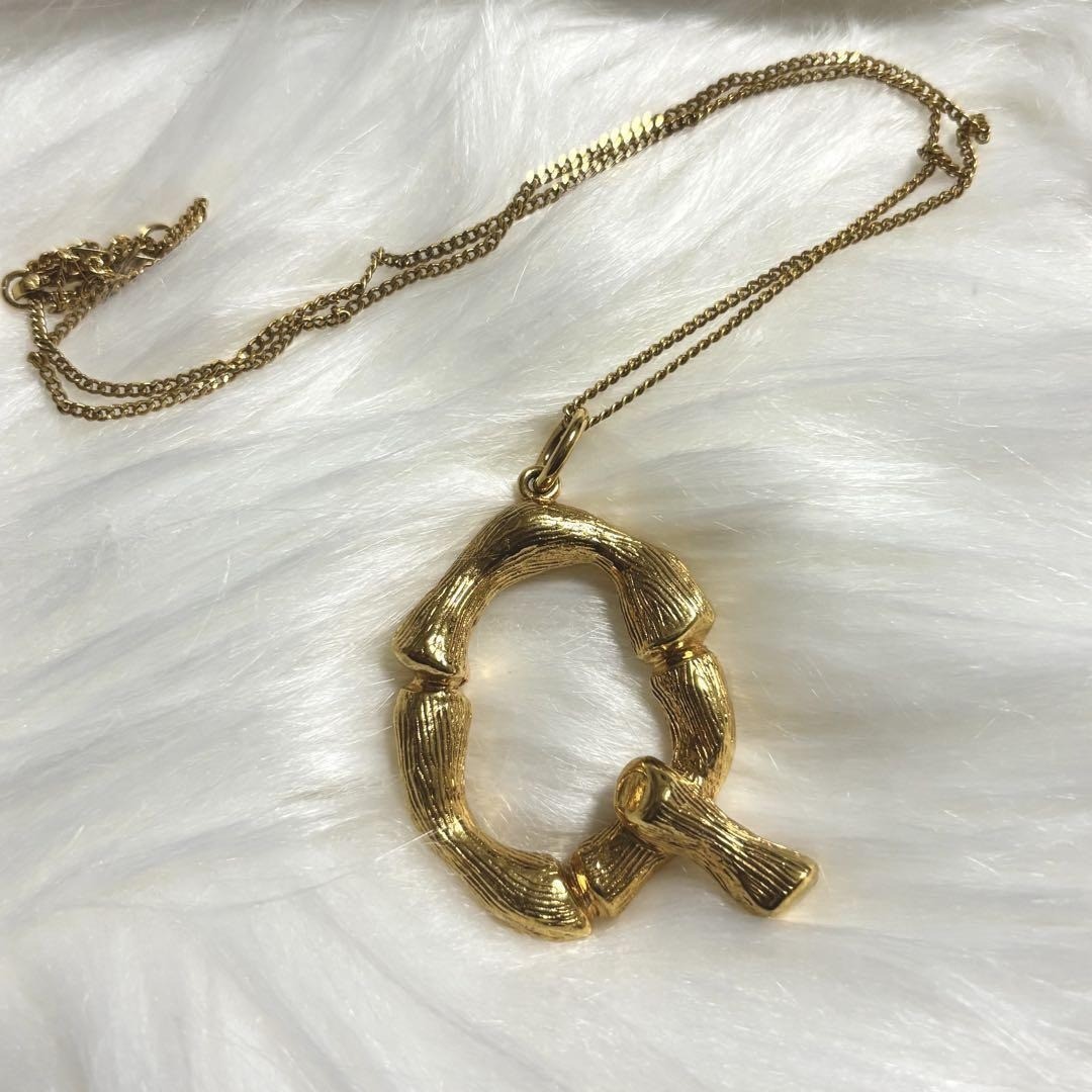 CELINE Phoebe-era Initial Alphabet Necklace Charm Q Gold Vintage