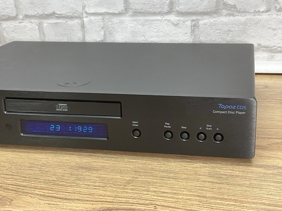 Cambridge Audio Topaz CD5 Compact CD Player Hifi Separate - No Remote - Image 3 of 4