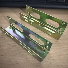 Mounting brackets to fit a 3.5” HDD into a 5.25” bay