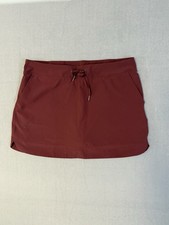 GAIAM Willow Burgundy Drawstring Pocket Skort, Size L Golf, Tennis pickleball