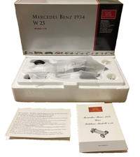 CMC 1/18 Mercedes-Benz W25 1934