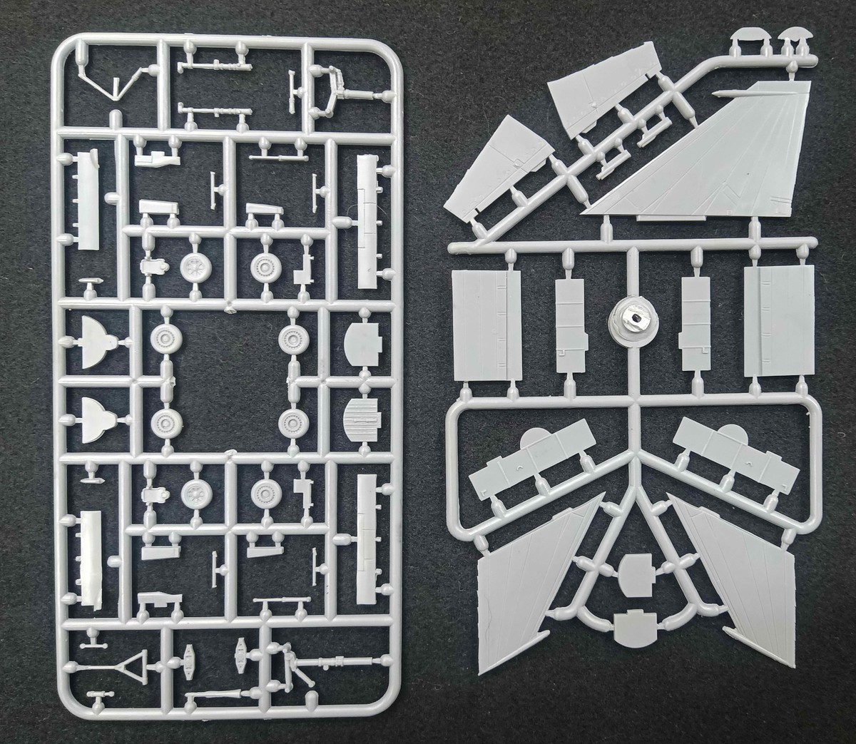 MYASISHCHEV M-52 BOUNDER 1/72 組み立てキット MYASISHCHEV M-52 BOUNDER 1/72 組み立てキット $_57.JPG?set_id