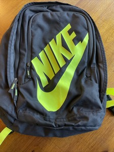 yellow and black nike backpack