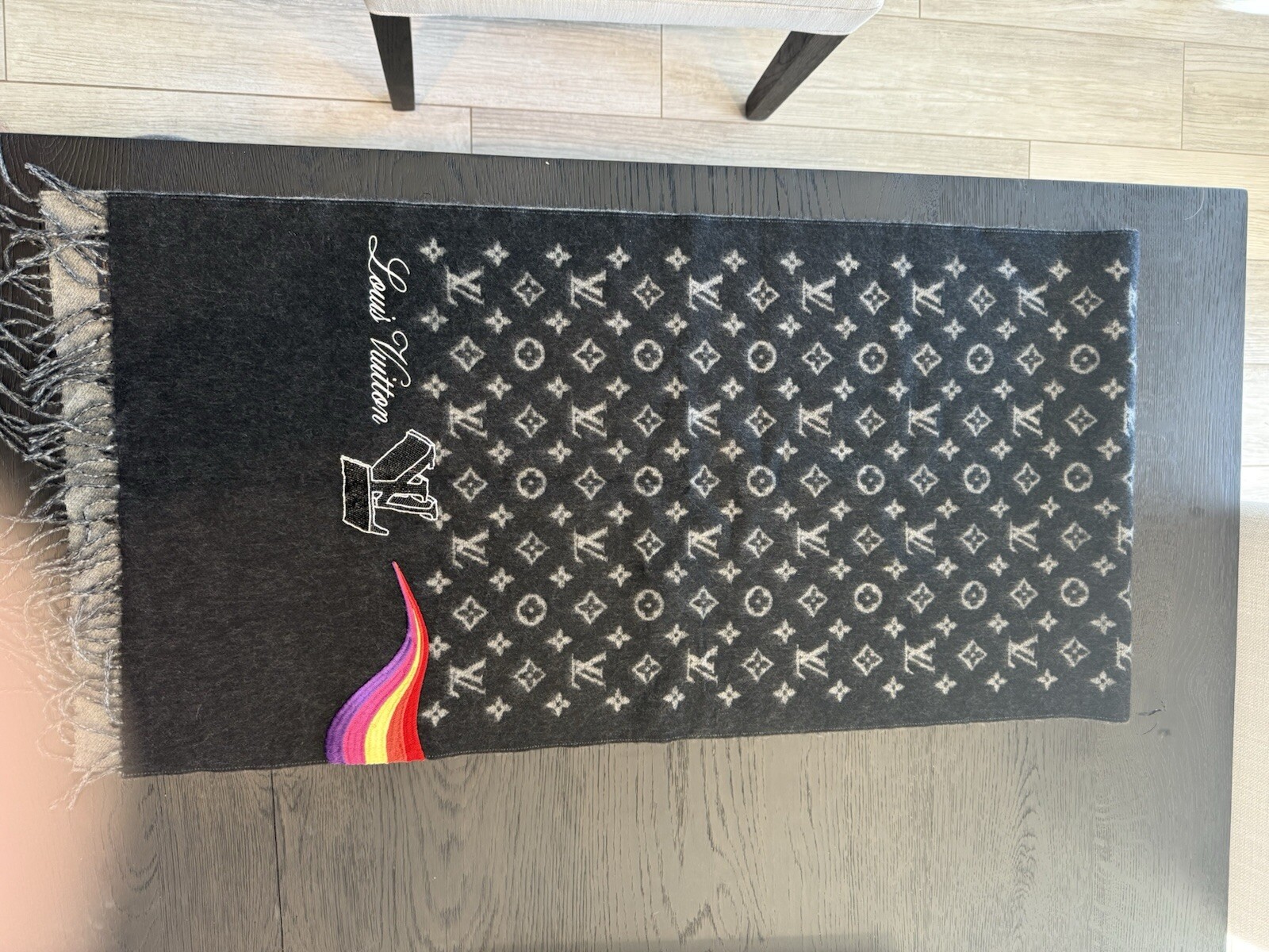 Louis Vuitton Beaded Monogram Cashmere Scarf  Authentic New Super Rare image 4