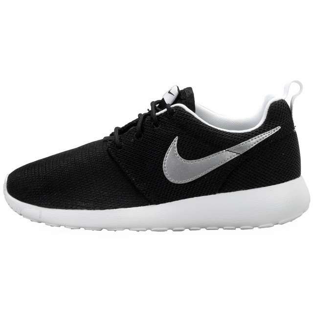 size 1 nike roshe