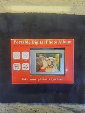 Portable digital photo album new inbox 512 MB memory 9000 Photos