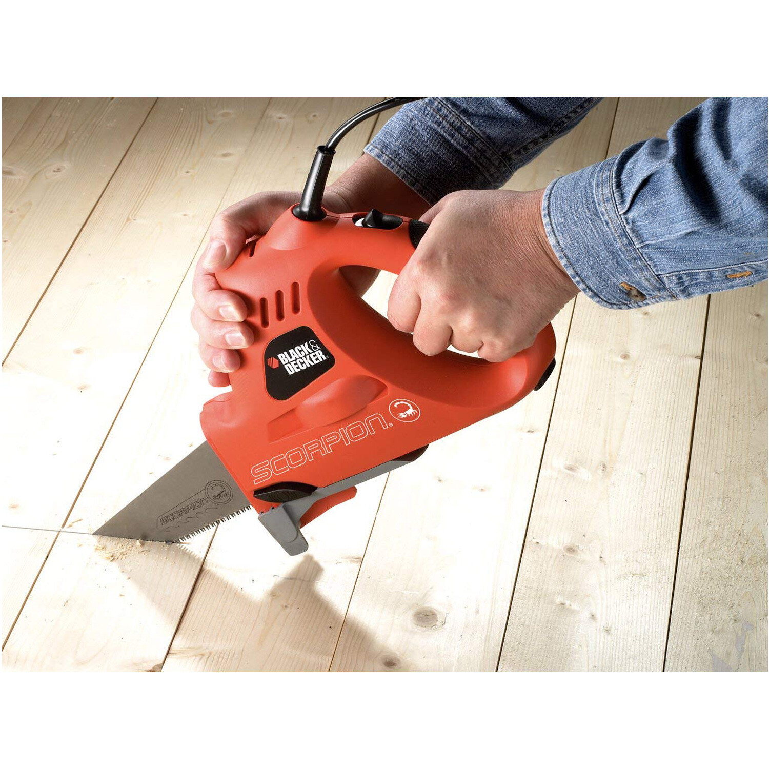 Black & Decker Electric Powered Scorpion Saw Cuts Wood Metal Plastic