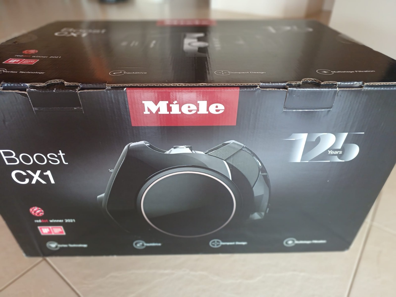 MIELE ASPIRAPOLVERE SENZA SACCO BOOST CX1, CON GARANZIA GENNAIO 2029