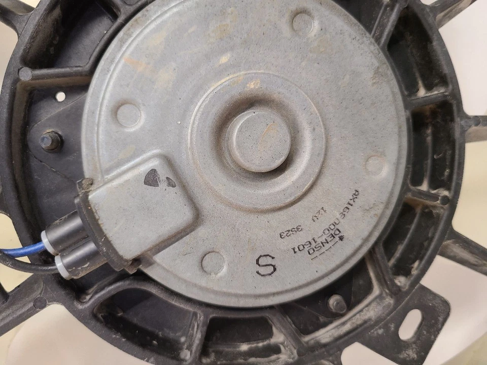 2015 2016 2017 2018 2019 SUBARU LEGACY Radiator Fan Motor Fan Assembly  - Imagem 2 de 4