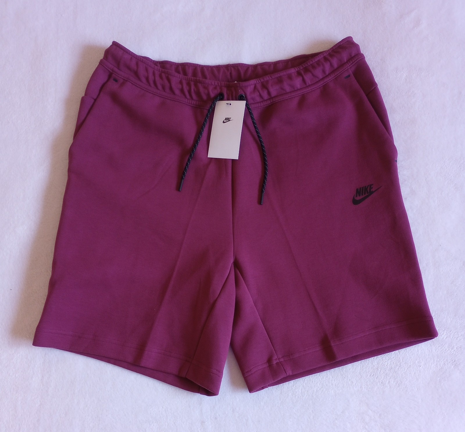 Nike Sportswear Men's Tech Fleece Shorts Rosewood Size L Large CU4503-653 New
