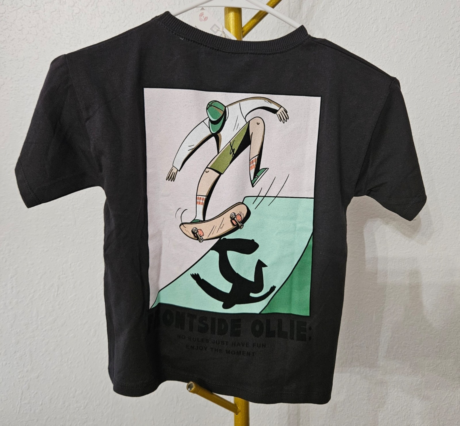 Picture 2 of 5