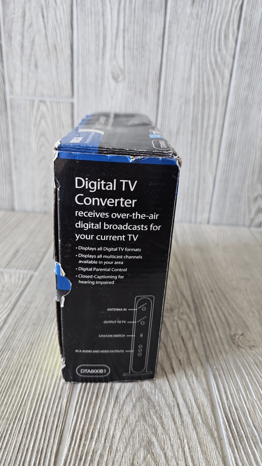 RCA DTA800B1 Digital TV Converter Open Box 