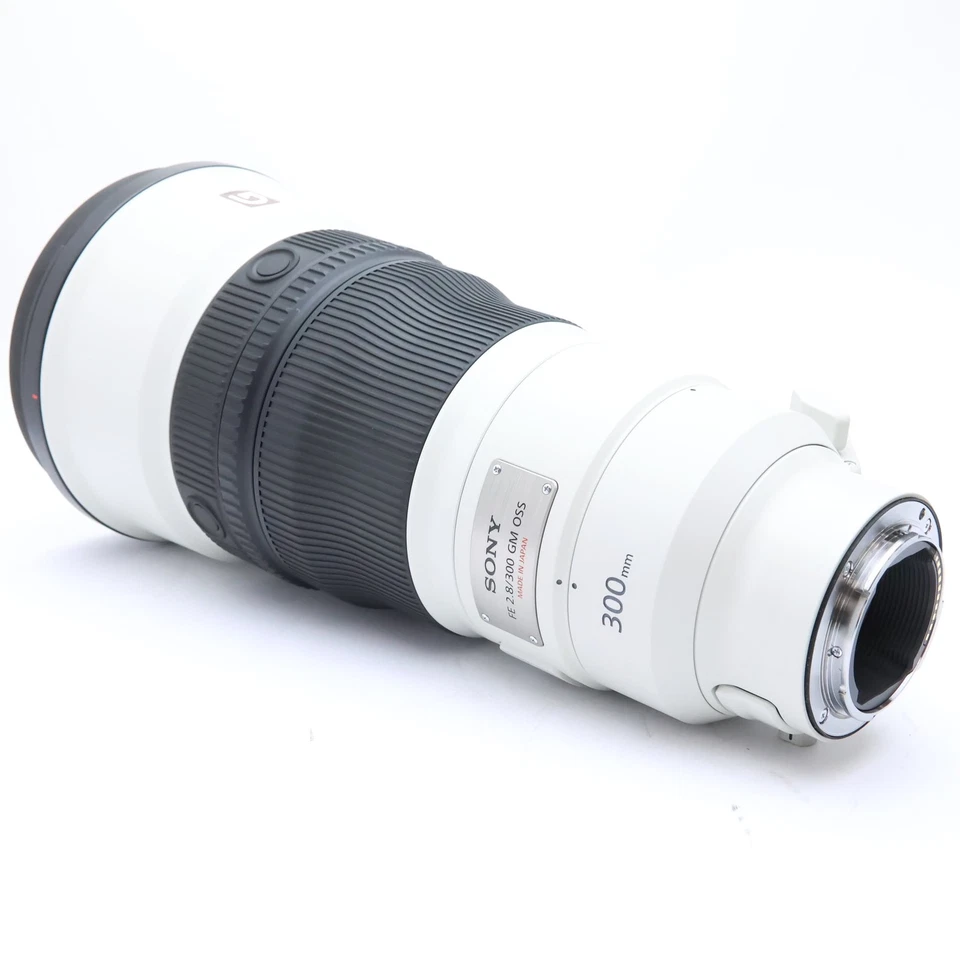 SONY FE 300mm F/2.8 GM OSS SEL300F28GM (for SONY E mount) -Near Mint- #302 - Image 3 of 4