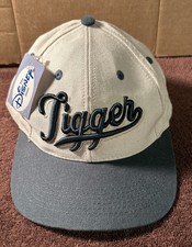 VTG Tigger 3D Script Spellout Embroidered 90s Disney Store Snapback Cap Hat NWT