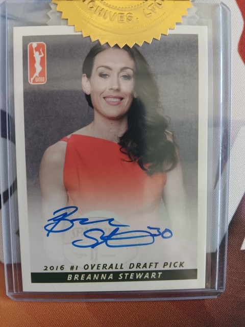 2016 WNBA Rittenhouse Breanna Stewart ROOKIE Auto Seattle Storm