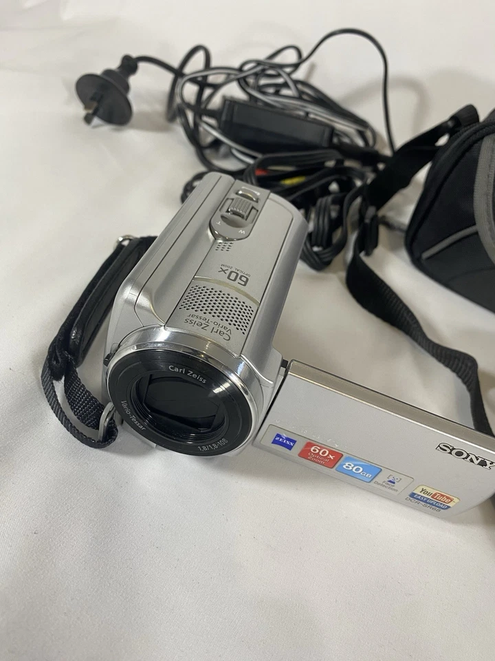 Sony Handycam DCR-SR68 Digital Camcorder 80GB HDD 2000X Optical AC BATTERY WORKS - Image 4 of 4