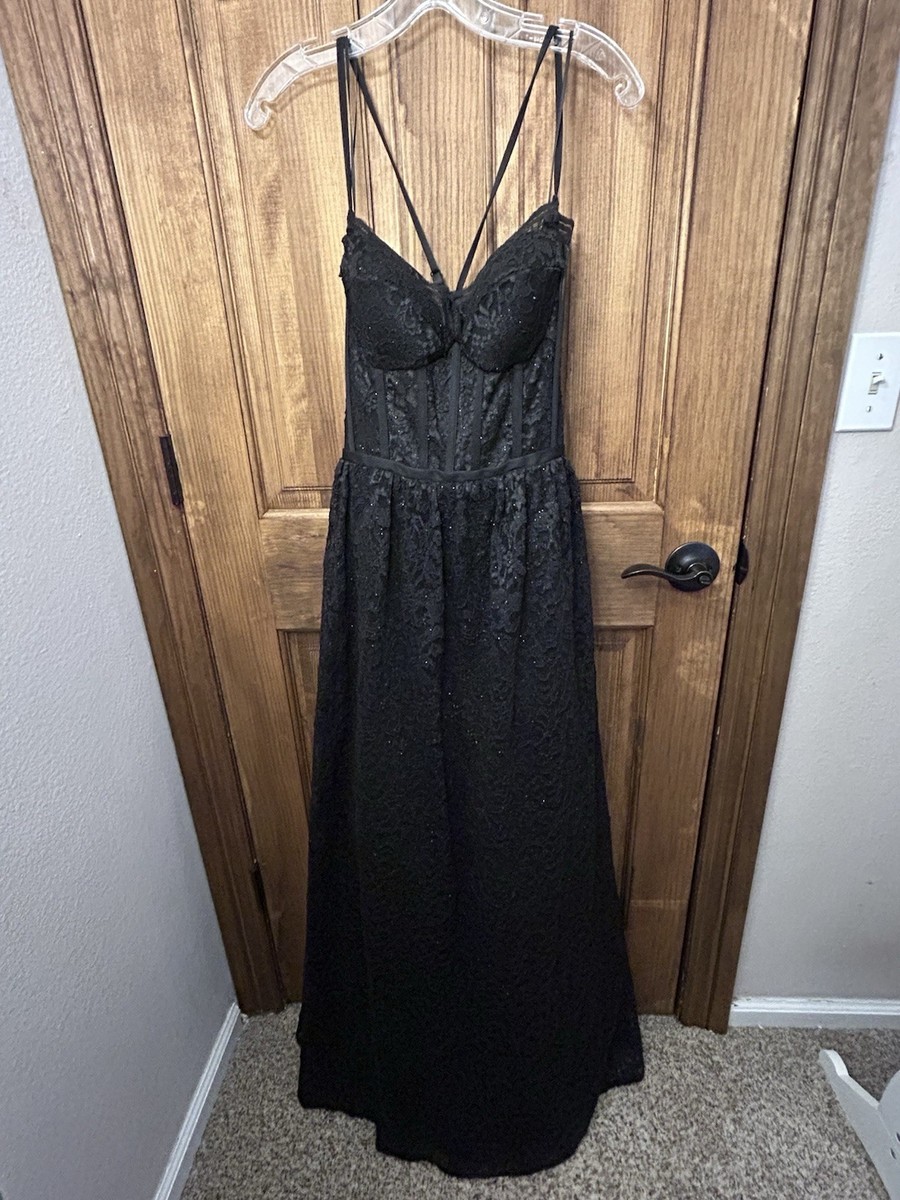 green emerald velvet dress Morgan & Co. Womens Floral Off-The-Shoulder Semi-Formal Dress B/W 16W  Black/White at Amazon Women's Clothing store main image 1
