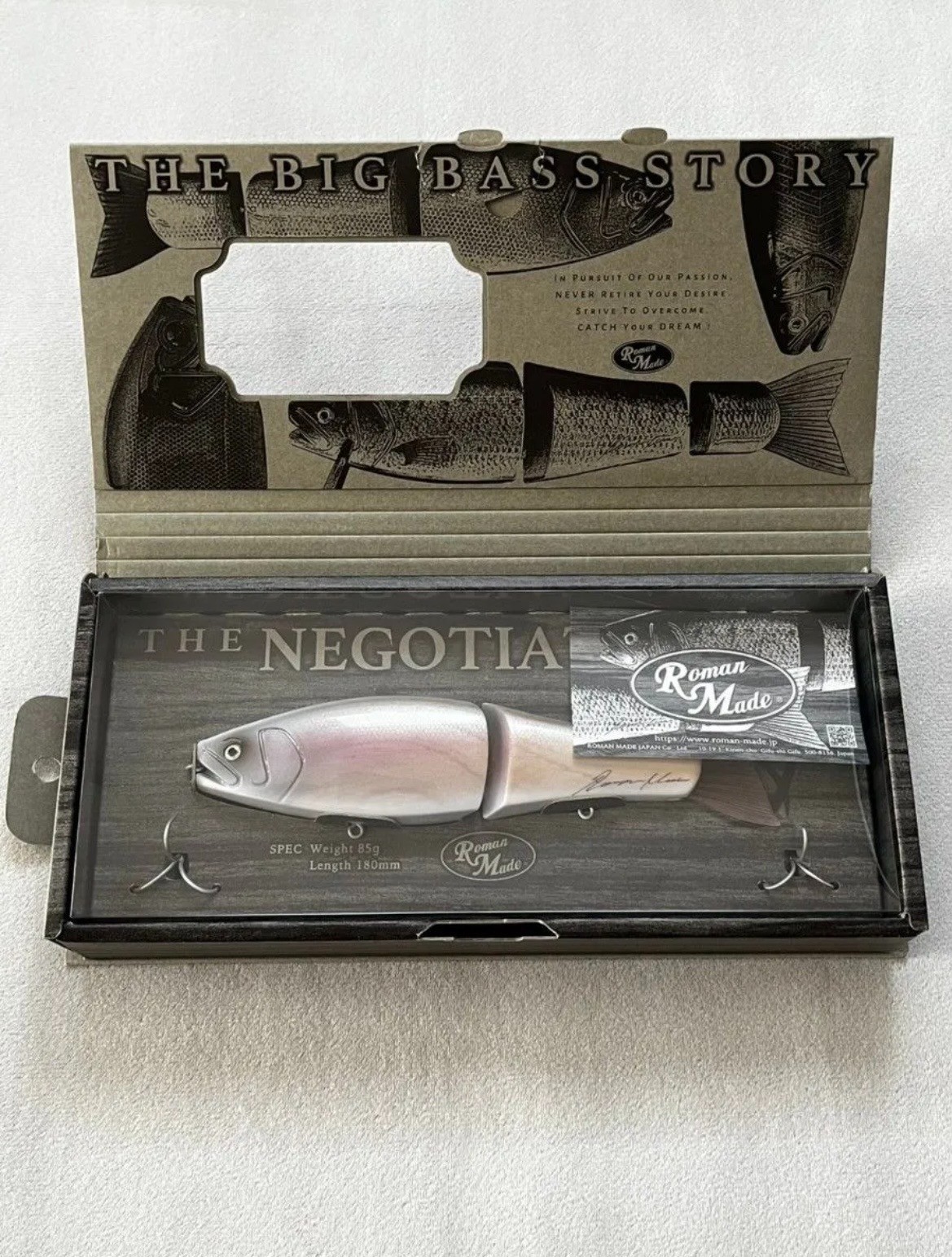 Roman Made Negotiator White Limited Color Fishing Bait Swimbait From Japan New - Image 5