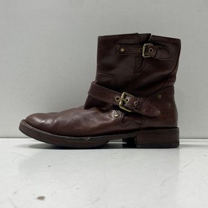 UGG Women 1001 Brown Leather Buckle Boot Size 5.5