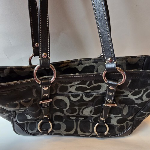 Borsa a tracolla Coach Signature nera grigia jacquard F15669 in pelle con orlo e fibbia - Foto 9 di 24