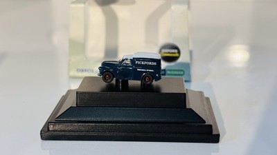 Oxford Commercials Spur N NMM050 Morris 1000 Van - Pickfords - Originalverpackt