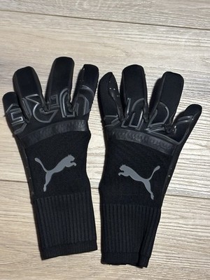 PUMA Black Goalkeeper Soccer Gloves, Latex Grip, 5-Finger Knit Wrist, Pair
